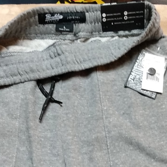 Knit shorts - Picture 1 of 5